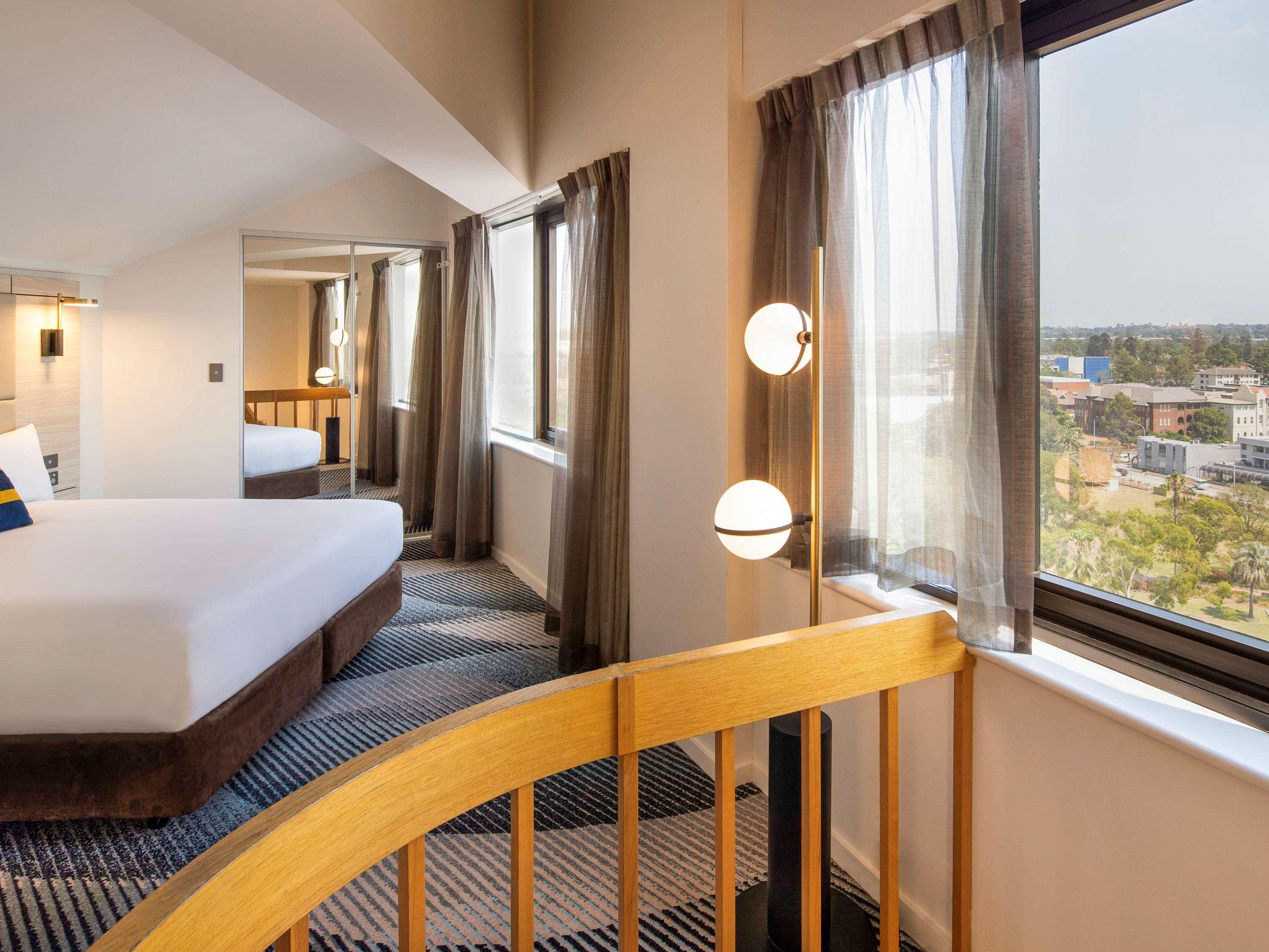 Novotel Sydney Parramatta Eksteriør bilde