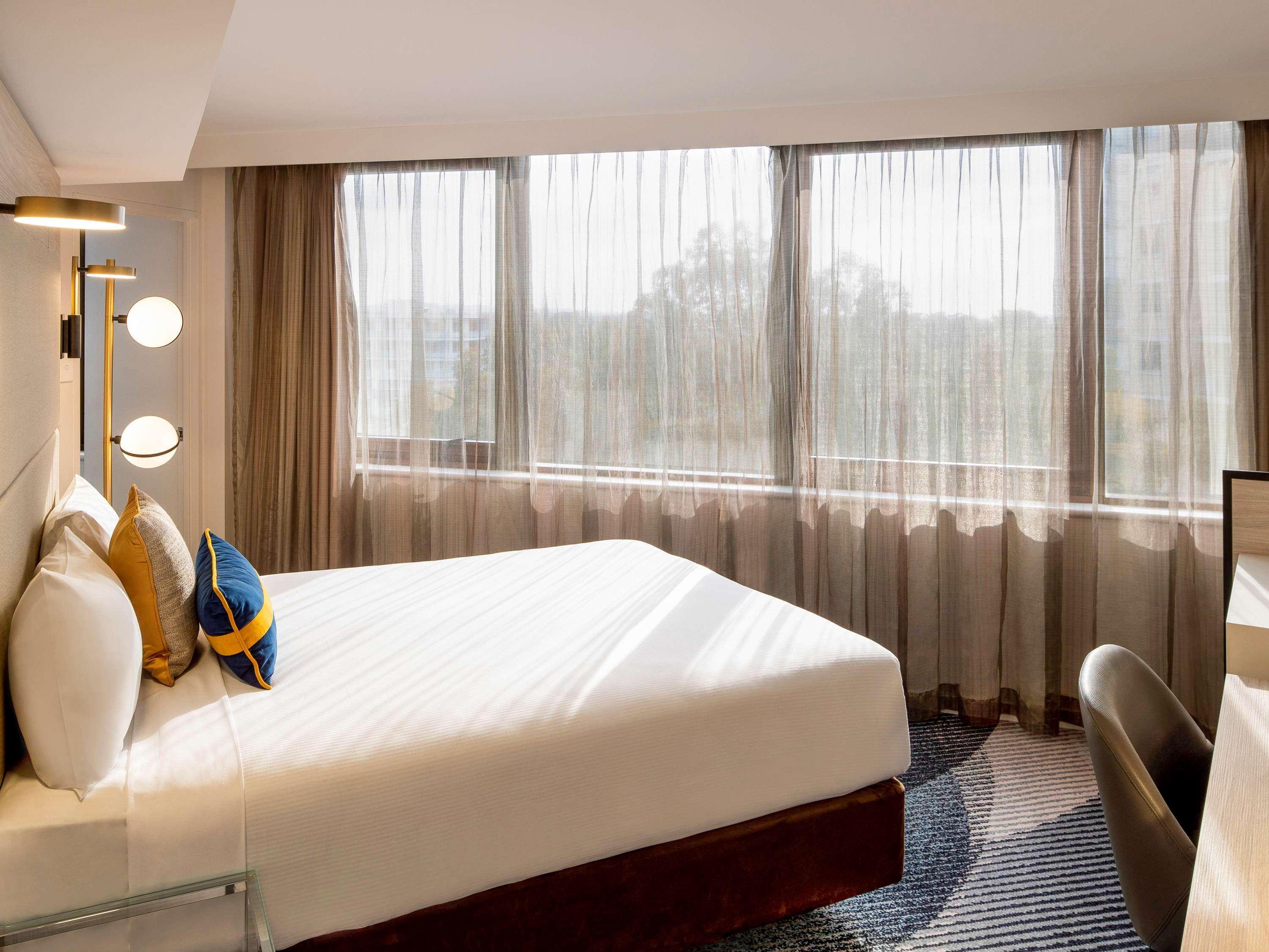 Novotel Sydney Parramatta Eksteriør bilde