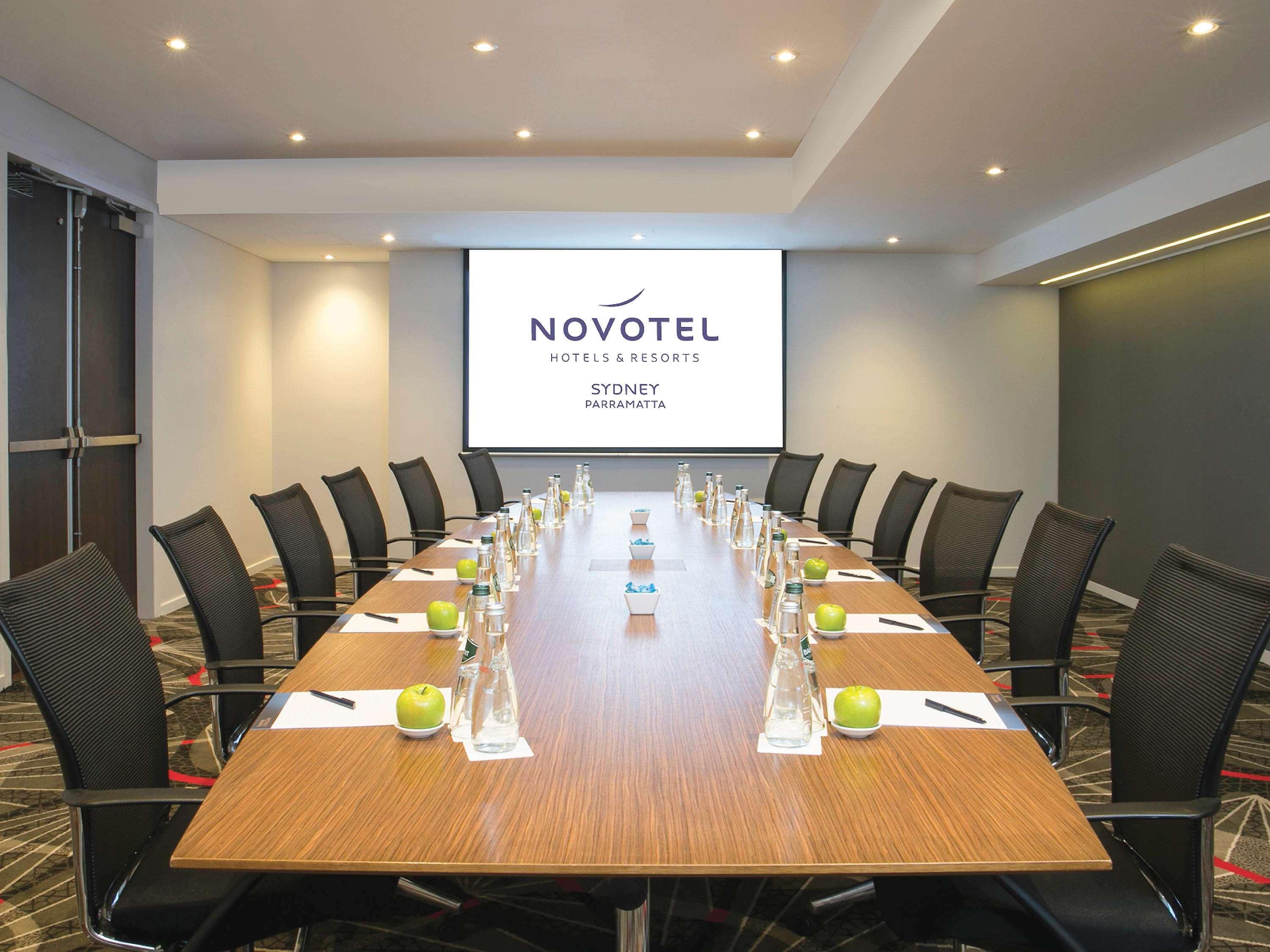 Novotel Sydney Parramatta Eksteriør bilde