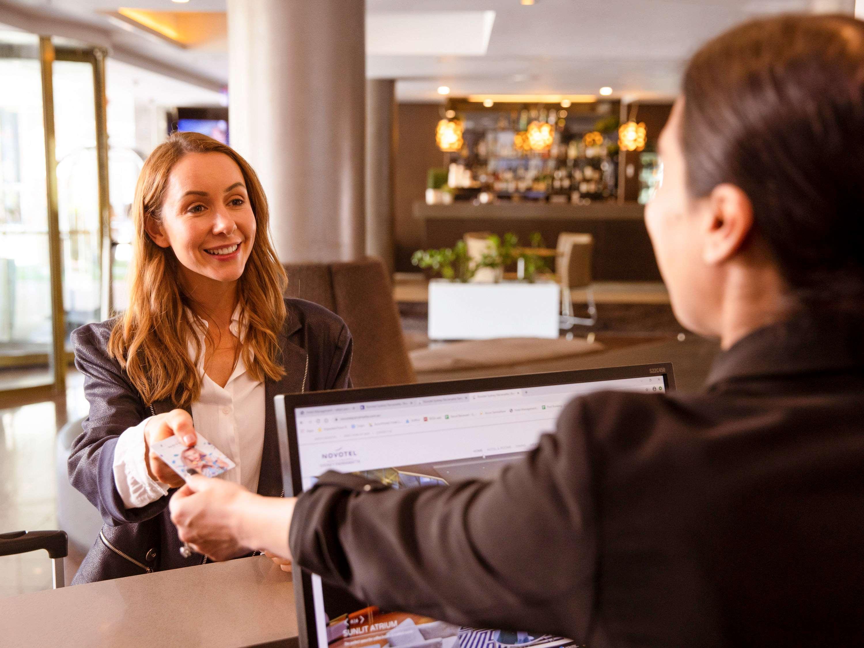 Novotel Sydney Parramatta Eksteriør bilde